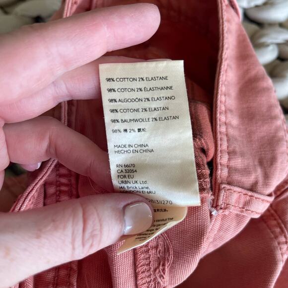 Anthropologie Pilcro Relaxed Pleat Shorts Size 29 Pink High Waist Pleated Cuffed - Picture 16 of 16